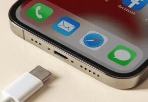 南区街道苹果15维修分享iPhone15改USB-C接口后能和安卓用户互借充电器吗 